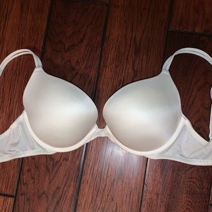 VS Very Sexy White bra 34D EUC